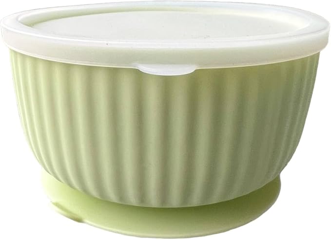 Cat Bowls with Suction Cup 400ml with Silicone Lid — Elevated Silicone Pet Dish with Non-Slip Bottom for Dry Food, Wet Food and Water — Silicone Water Bowl for Small Dog, Rabbit, Kittens (Salad)