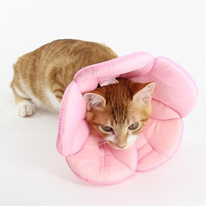 POPETPOP Adjustable Flower Dog Collar Soft Recovery Neck Cover for Medium Pets Lightweight Protective Cone Alternative to Prevent Scratching and Licking After Surgery