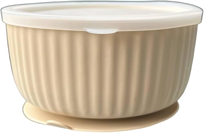 Cat Bowls with Suction Cup 400ml with Silicone Lid — Elevated Silicone Pet Dish with Non-Slip Bottom for Dry Food, Wet Food and Water — Silicone Water Bowl for Small Dog, Rabbit, Kittens (Ivory)