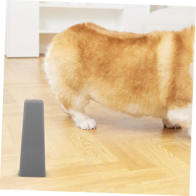 2pcs Dog Urination Trays Guide Column Potty Training for Male Dogs Easy to Clean Holder for Indoor and Outdoor Use