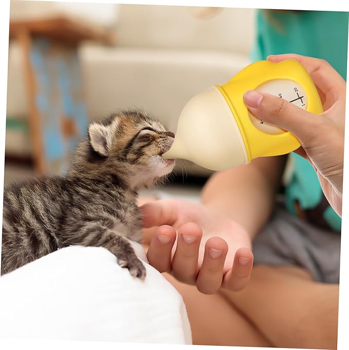 Reusable Pet Nursing Bottle with Soft Flexible Tip for Newborn Puppies and Kittens Clear Scale Feeding Tool with Anti-Spill Valve Easy to Clean Animal Milk Feeder