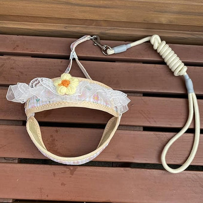 Cat Harness Collar and Leash Set, Sweet Lace Floral Kitten Collar, Escape Proof Puppy Chest Harness, Adjustable Cute Harness Leash Set for Cat Puppy Dog Outdoor Walking (Yellow, S)