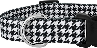 Country Brook Petz - Houndstooth Everyday Dog Collar and Leash - Sports and Athletics Collection Featuring Spirited Designs (1 Inch, Medium)