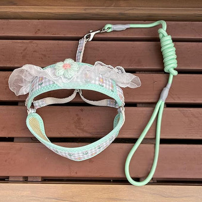 Cat Harness Collar and Leash Set, Sweet Lace Floral Kitten Collar, Escape Proof Puppy Chest Harness, Adjustable Cute Harness Leash Set for Cat Puppy Dog Outdoor Walking (Green, M)
