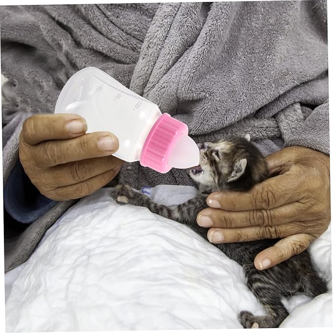 Levemolo 2pcs Cat Nursing Bottles Manual Feeder for Kittens and Puppies Milk Bottle Scale for Easy Feeding Yellow Pink