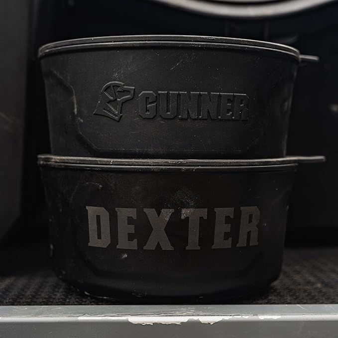 GUNNER Dog Bowl with Spill-Proof Travel Lid – 7.5" x 3.75", 1.3 lb, 7-Cup Capacity, BPA-Free, Rust-Proof, Shock-Resistant, Stackable, Dishwasher Safe, Leak-Resistant Nesting Lid – Black