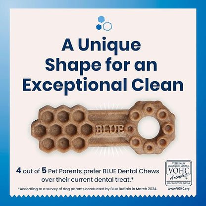 Blue Buffalo Medium Dental Chews for Dogs, Daily Dental Care Dog Treats Made in the USA with Natural Ingredients, Chicken & Spearmint (14 Count)