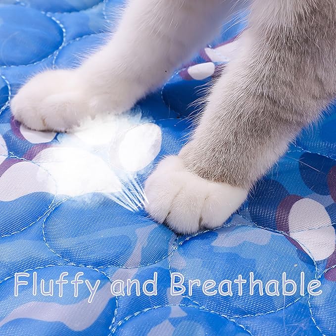 Puppy Pads with Pheromones, Training Pads for Dogs with 3 Random Color Bell Balls, Washable Pee Pads for Dogs, Reusable Puppy Pads with Pheromones, 40 x 30 cm Blue Pet Mat