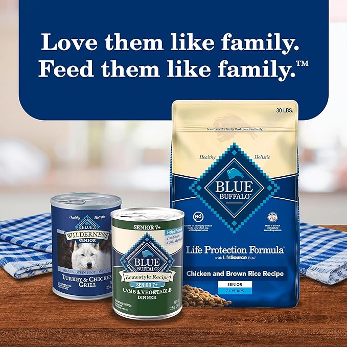 Blue Buffalo Homestyle Recipe Senior 7+ Lamb and Vegetable Dinner Wet Dog Food for Senior 7+ Dogs, Lamb Recipe, 12.5 oz. Can (Pack of 12)