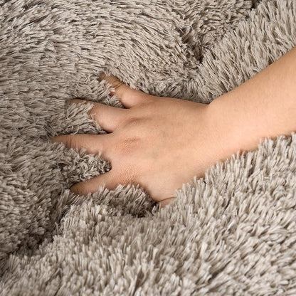 EHEYCIGA Fluffy Dog Crate Bed for Extra Large Dogs, Plush Faux Fur XLP Pad, Calming Anti Anxiety XL Plus Bed for Crate, Washable Soft Warm Dog Mat with Non-Slip Bottom, Taupe
