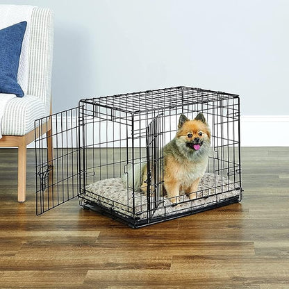 Midwest Homes for Pets 24-Inch New World Crate for Small Breeds, 12-20 lbs, Double Door Folding Dog Crate, Leak-Proof Tray & Secure Latches, Portable, Durable & Easy to Assemble
