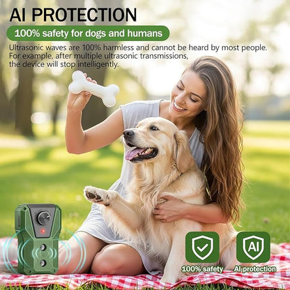 QHZ Solar-Powered Ultrasonic Bark Deterrent Device Solar and USB Charging Three-Mode Ultrasonic Bark Control Unit Suitable for Home/Garden/Farm Waterproof Outdoor Dog Bark Control Device (Green)