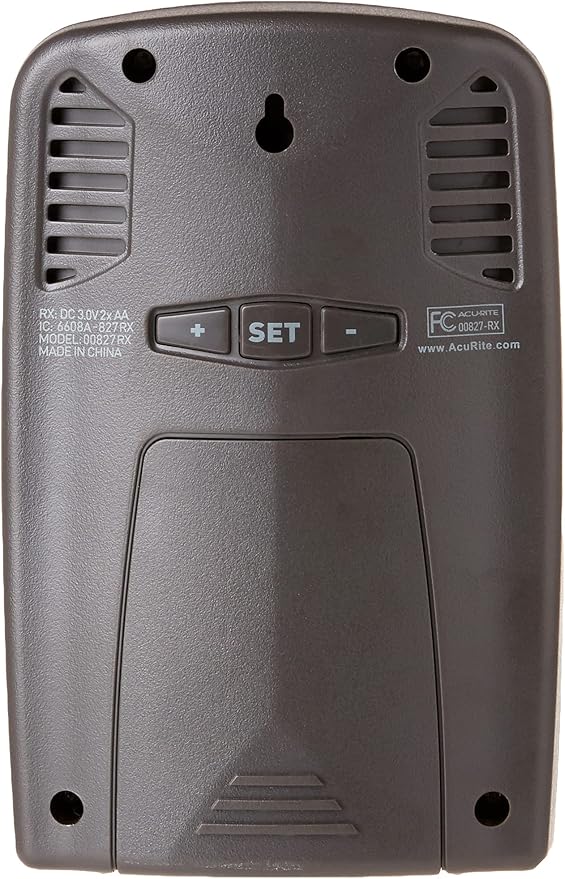 AcuRite 00827 What-to-Wear Wireless Weather Forecaster white, 0.5
