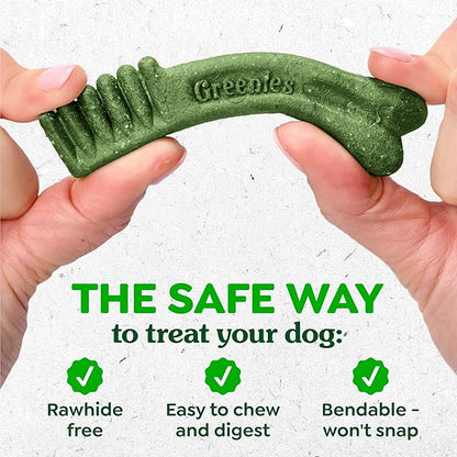Greenies Veterinarian-Recommended Adult Natural Dental Dog Treats Petite Size, Dog Dental Chews, Original Flavor, 54 oz. Pack, 90 Count